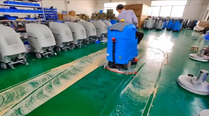 上海2023年还在用人工的物业保洁不妨试试洗地机吧